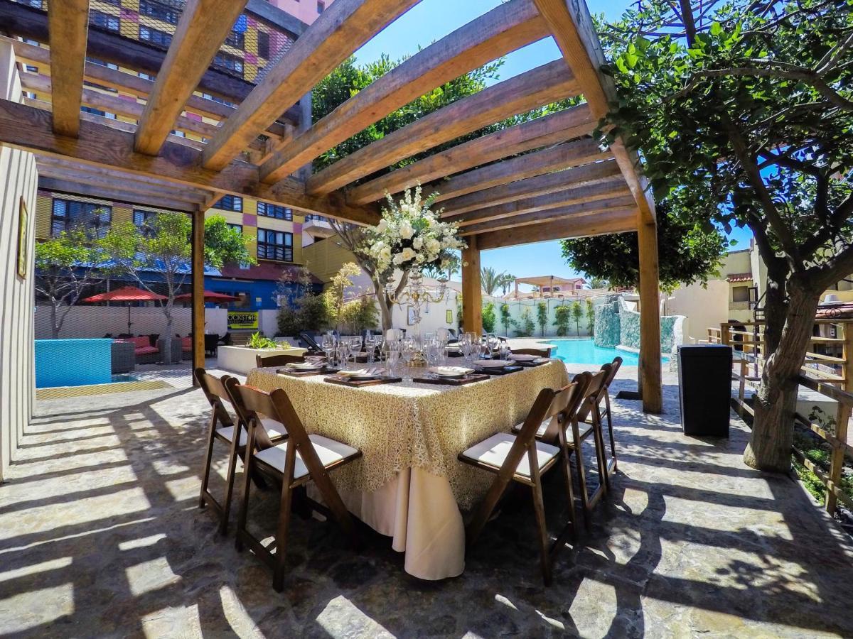 Hotel Festival Plaza Playas Rosarito Exterior photo